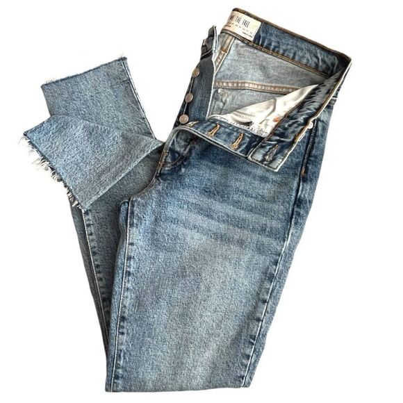 We The Free Stella High Rise Button-fly Raw Hem Sz 26 OB90259 - Picture 4 of 6